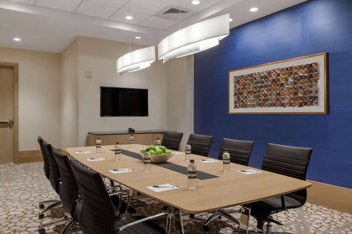 Meeting facility