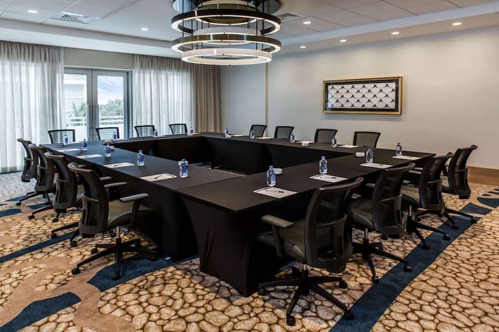 Meeting facility